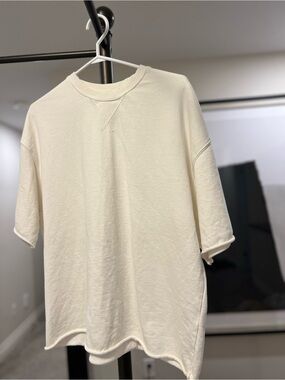 WOMEN’S CREWNECK & SHORTS - MATCHING SET FROM ZARA